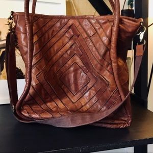 Benecio Tote Brown